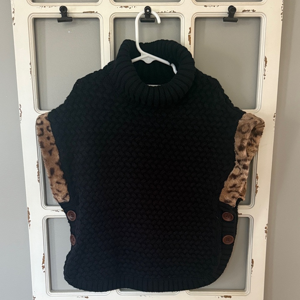 Cozy Black Knit Cape with Leopard Print Accents